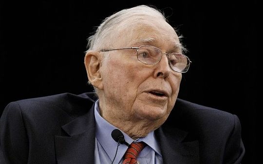 99岁芒格播客首秀万字实录:VC行业、比亚迪、定价权、王传福与马斯克 99岁芒格播客首秀万字实录:VC行业、比亚迪、定价权、王传福与马斯克