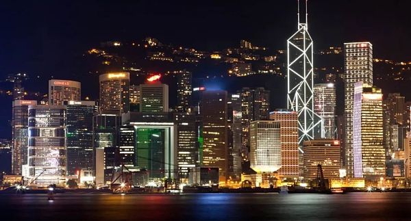 「香港加密货币新政」一周年:在港“炒币”如何真合规?