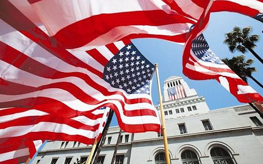 Coinbase周报:Solana空投吸睛 宏观经济将支持加密行情 Coinbase周报:Solana空投吸睛 宏观经济将支持加密行情