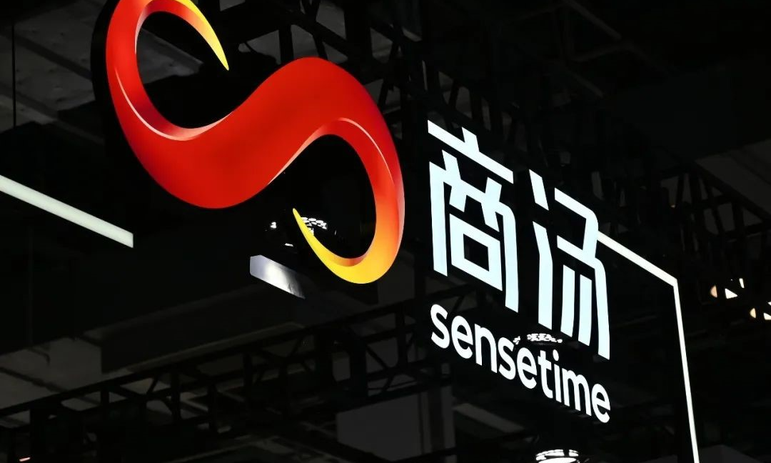 股价暴涨30%!商汤发布日日新5.0,暴打GPT-4 股价暴涨30%!商汤发布日日新5.0,暴打GPT-4