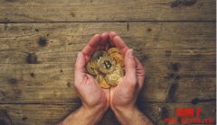 比特币价格疲软导致市场情绪降至一年新低,恐慌或是逢低布局良机 比特币价格疲软导致市场情绪降至一年新低,恐慌或是逢低布局良机