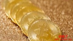 长期持有与逆势买入构成比特币投资的核心逻辑